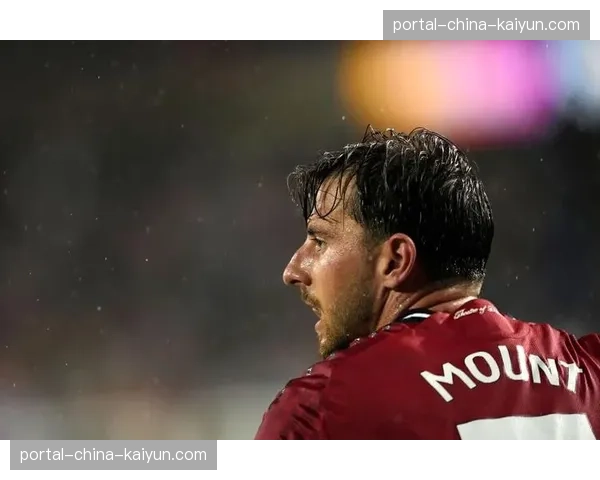 曼联2025-26赛季第三季度财报显示商业收入同比增长12%